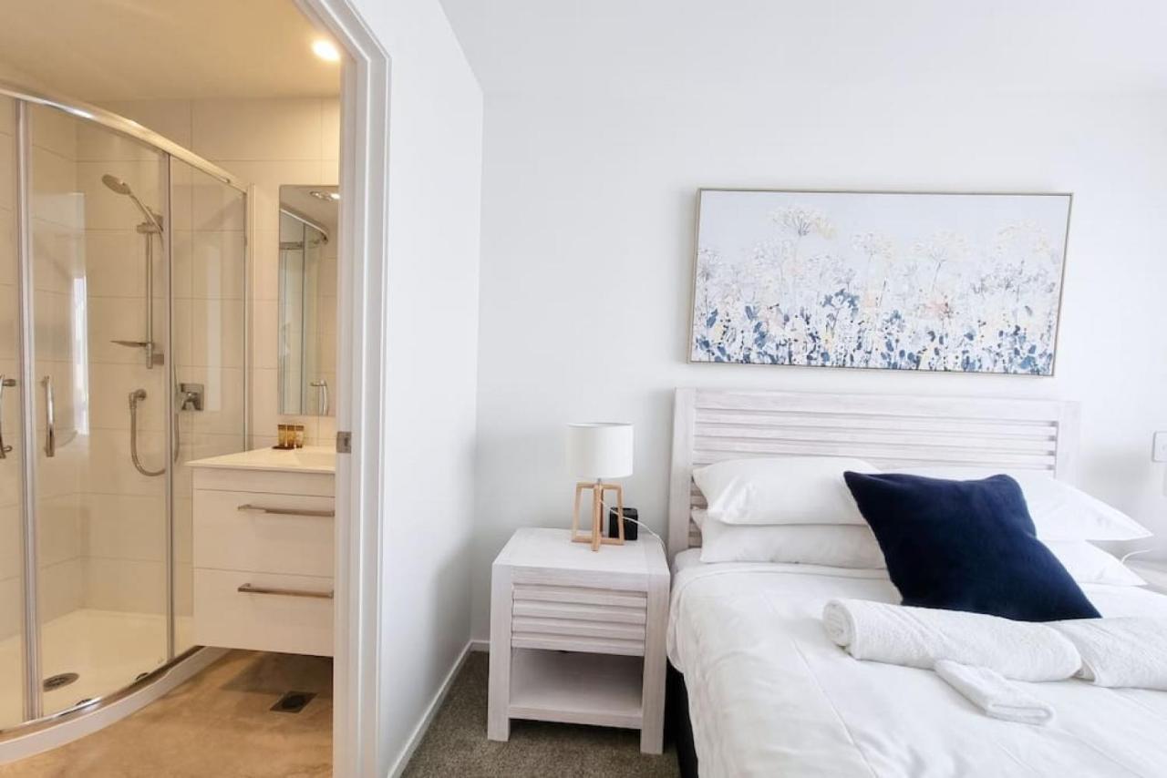 Huntington Townhouse With Patio And Parking Villa Auckland Eksteriør billede