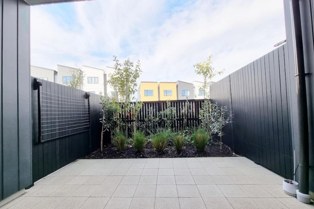Huntington Townhouse With Patio And Parking Villa Auckland Eksteriør billede